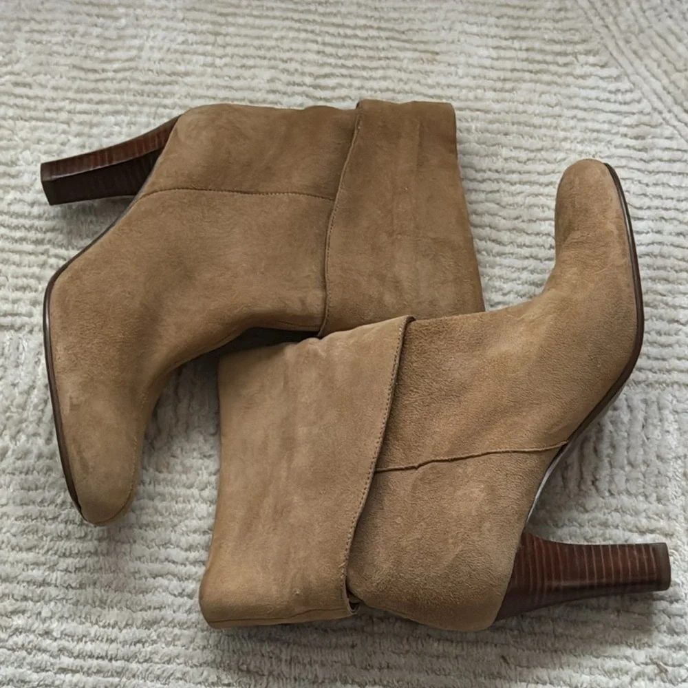 Nine West Pegeen‎ suede boots above ankle booties heels Sz 8 1/2